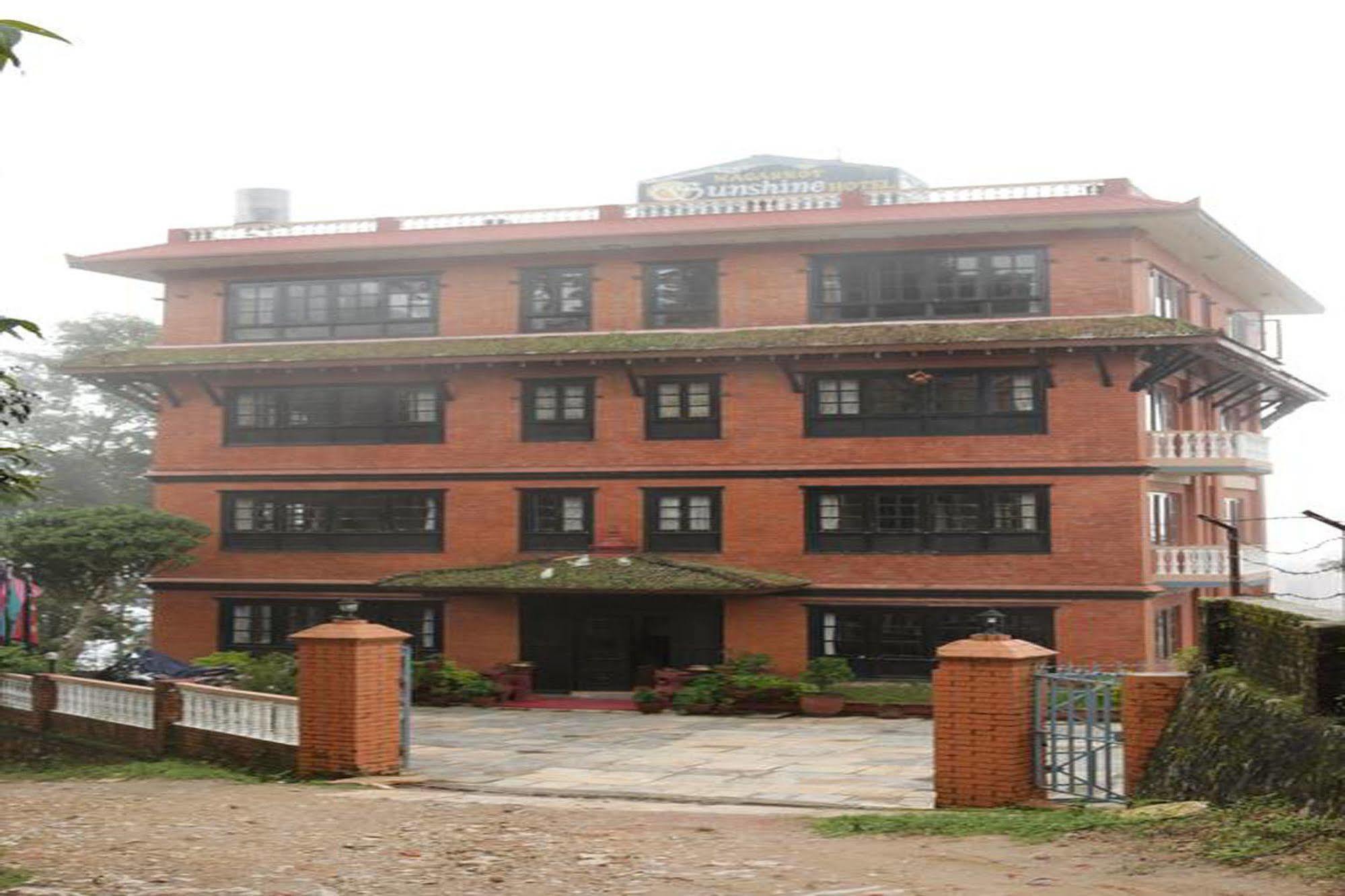 Nagarkot Sunshine Hotel Baluwapati Deupur Dış mekan fotoğraf